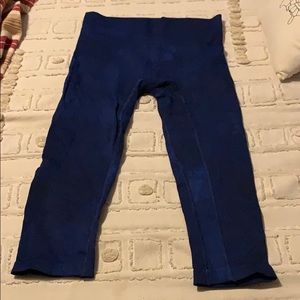 Athleta Cropped Leggings